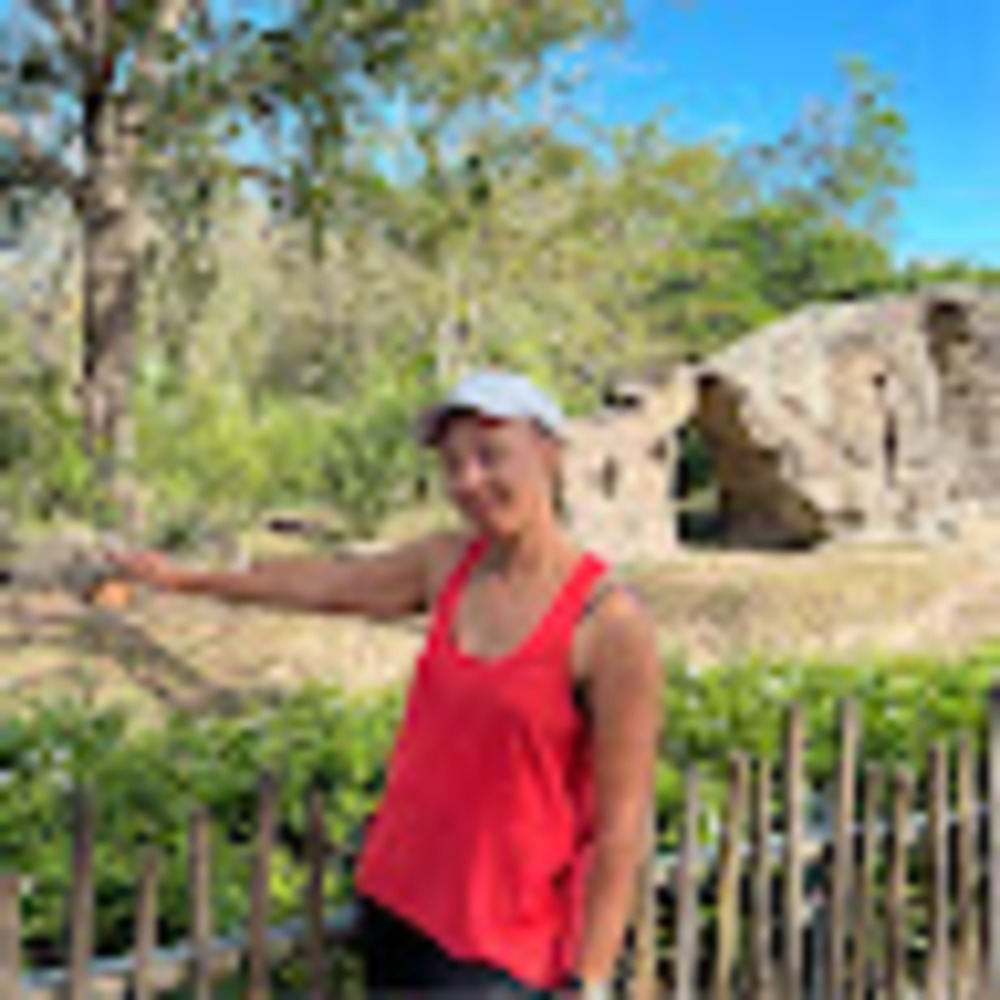 Meet your Posher, Rita